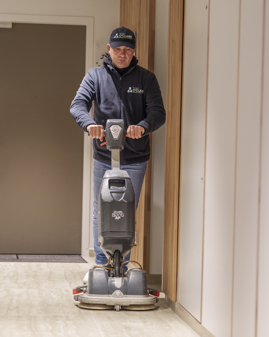 Nettoyage locaux tertiaires - Groupe O'Claire